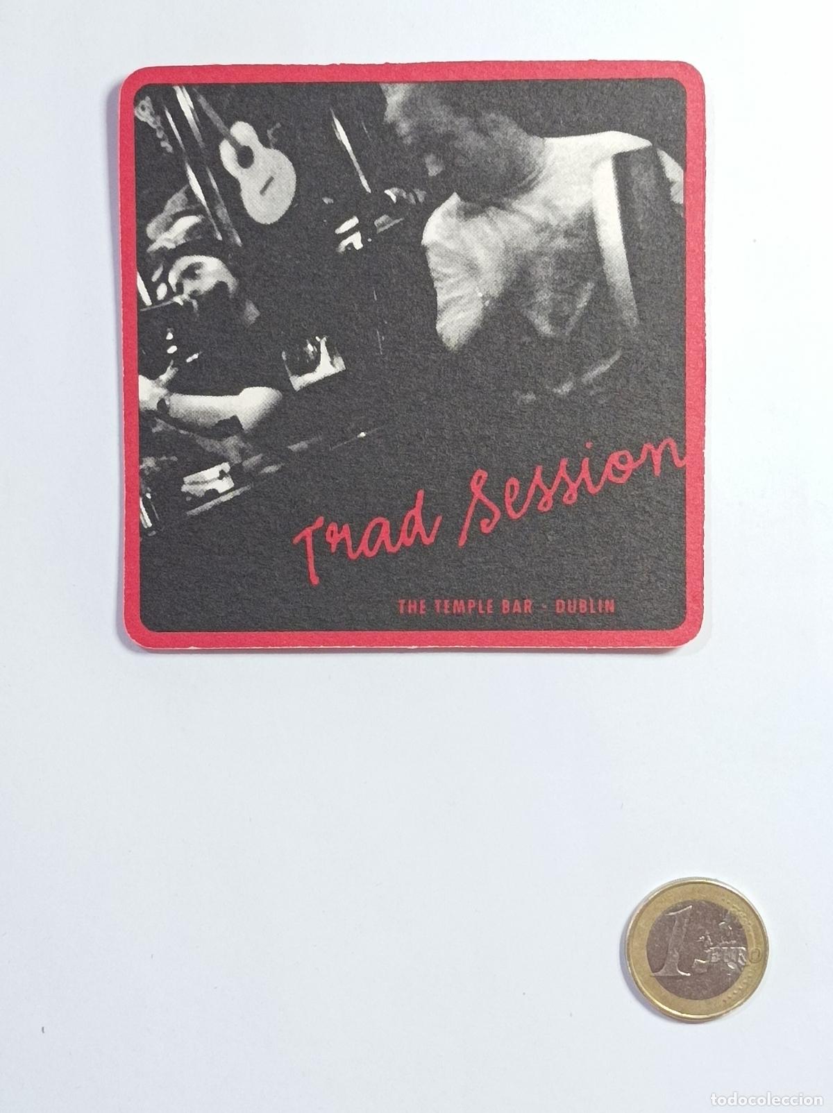 Vintage: THE TEMPLE BAR. DUBLIN. POSAVASOS PUBLICIDAD ANTIGUA.