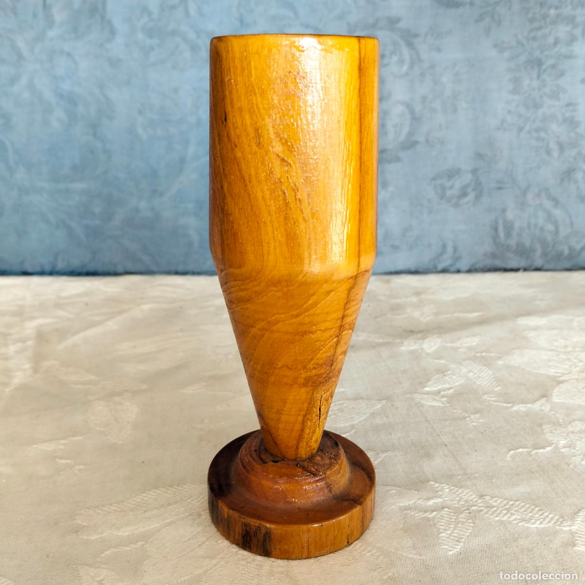 Vintage: Copa de madera tallada o torneada decorativa vintage jarr&oacute;n copita de los a&ntilde;os 60