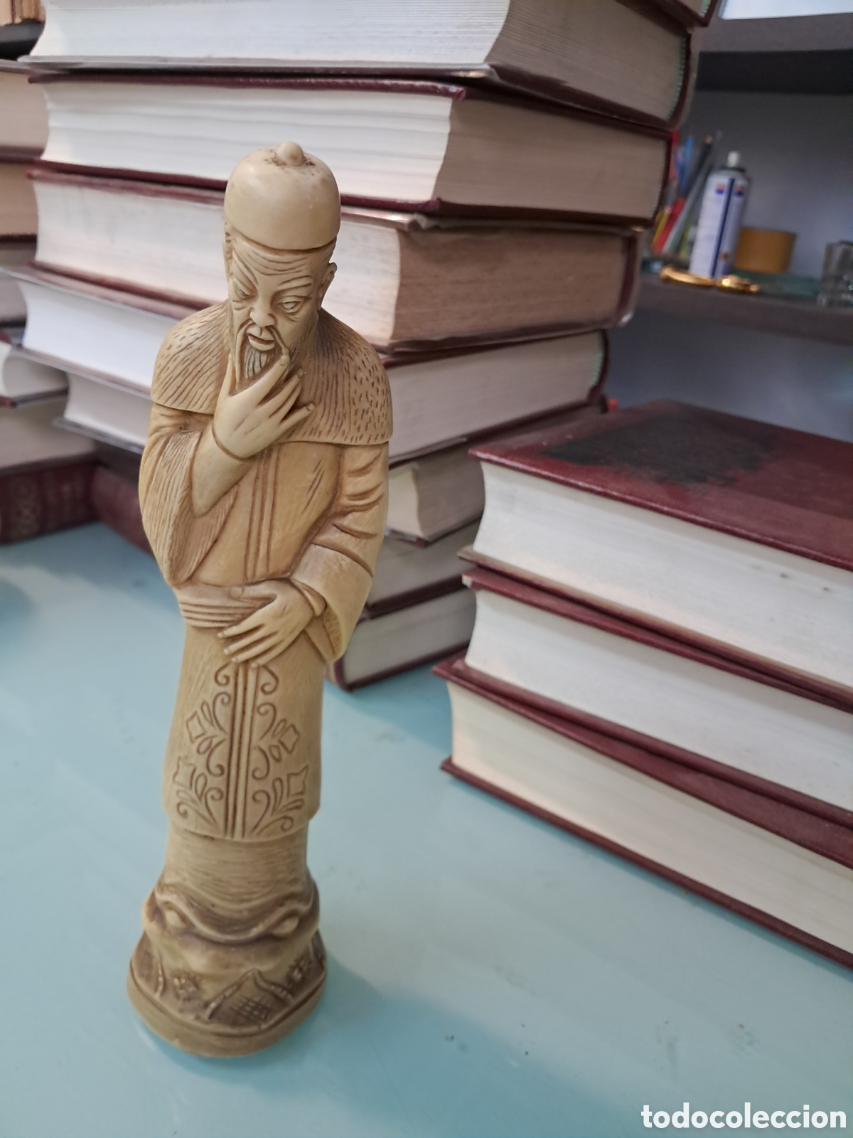 Vintage: Figura de monje chino en marfil, 25 cm