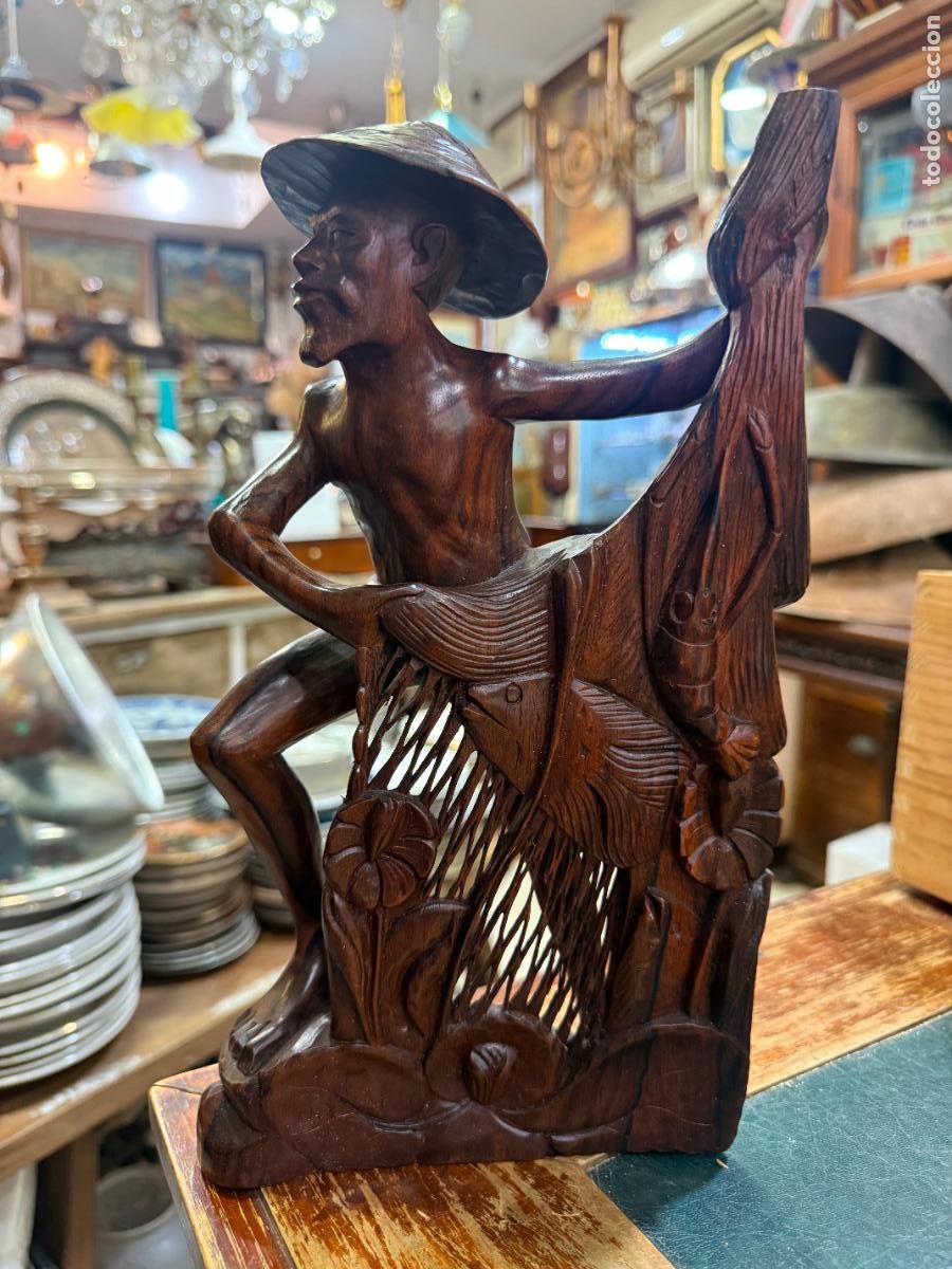 Vintage: BONITA ESCULTURA ORIENTAL TALLADA EN MADERA - MEDIDA 30X16 CM