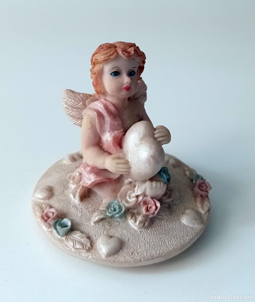Vintage: FIGURA DE ADORNO RETRO VINTAGE ANGELITO ABRAZADO A UN CORAZ&Oacute;N