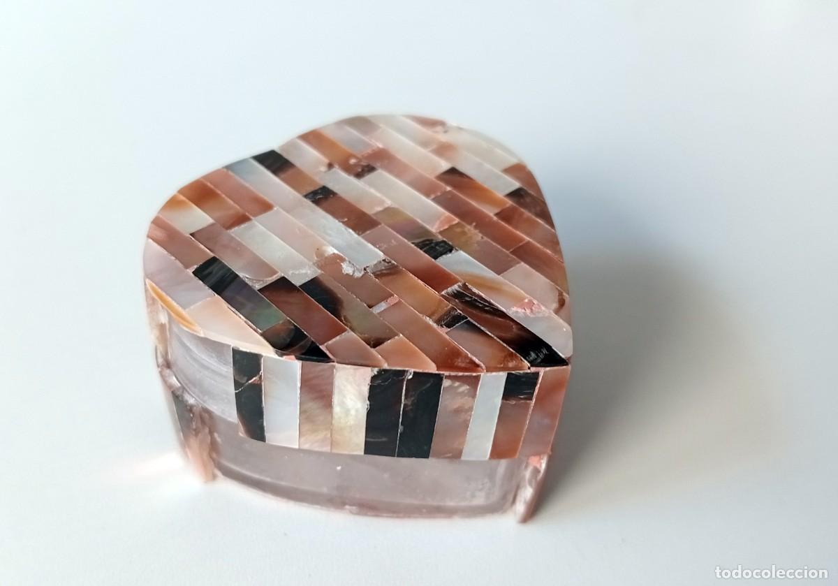 Vintage: PEQUE&Ntilde;O JOYERO CON FORMA DE CORAZON