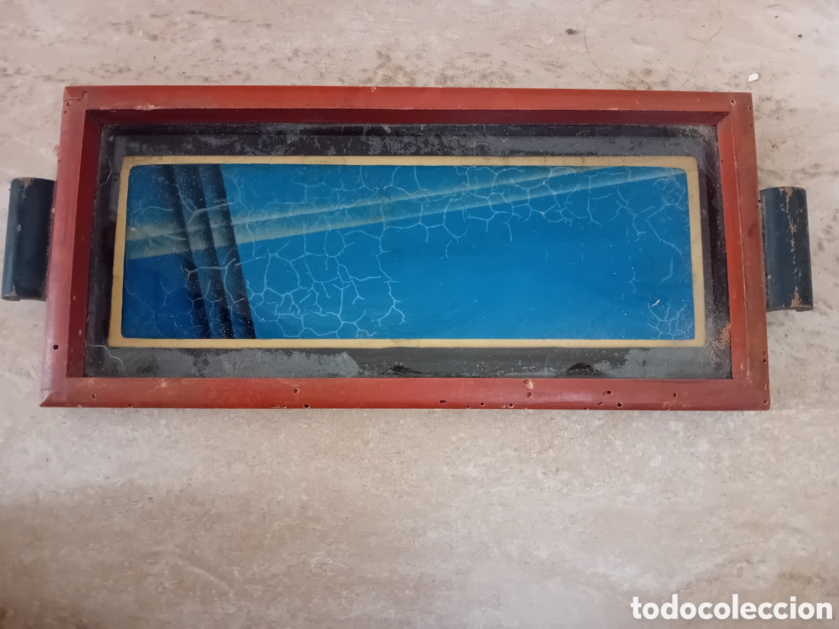 Vintage: Antigua bandeja de cristal y madera decorada con estampado azul japones