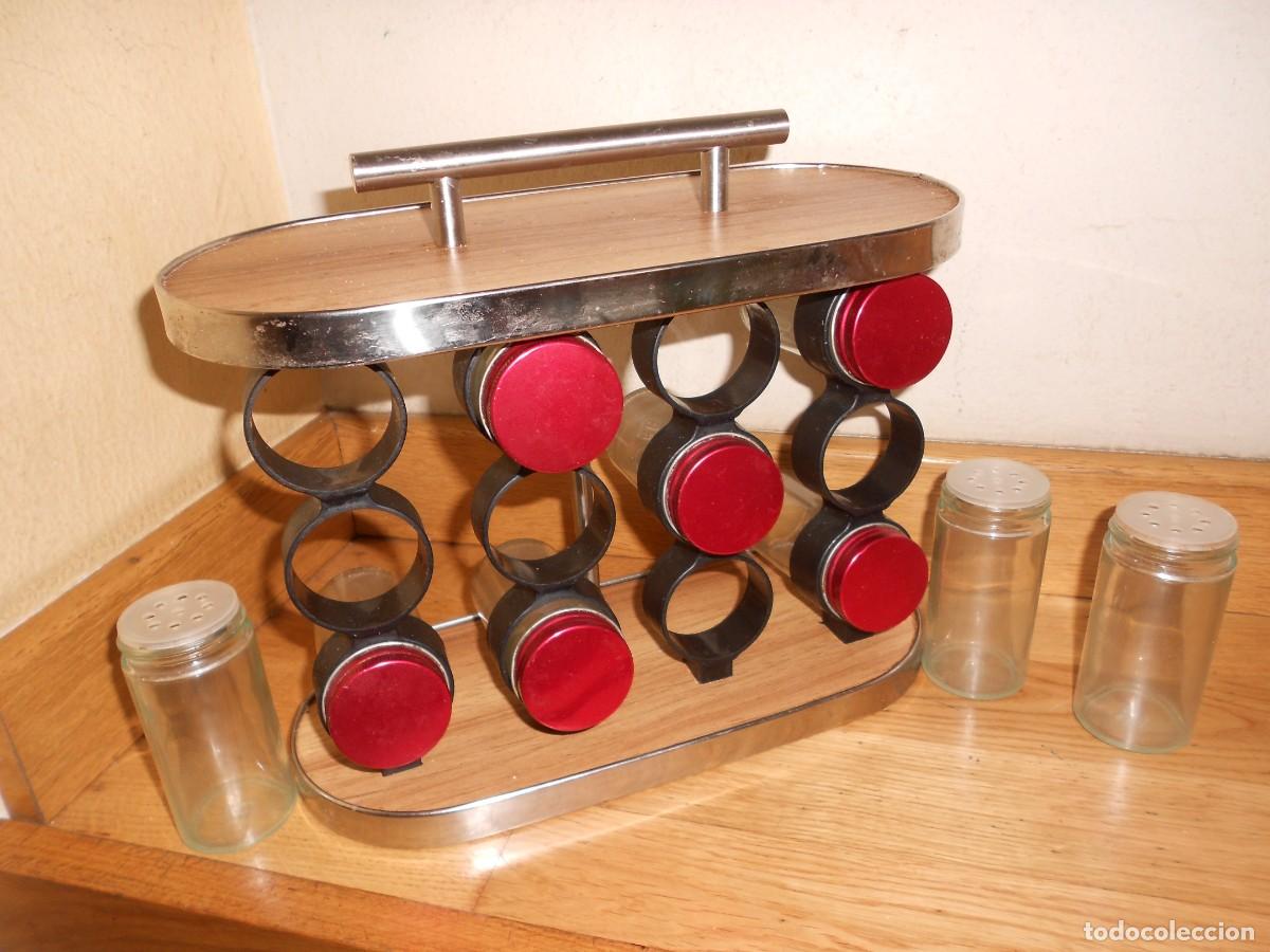 Vintage: ESPECIERO VINTAGE con 12 Compartimentos para 12 Potes - DISPONGO de mas OBJETOS DECORATIVOS - 1&euro;y+