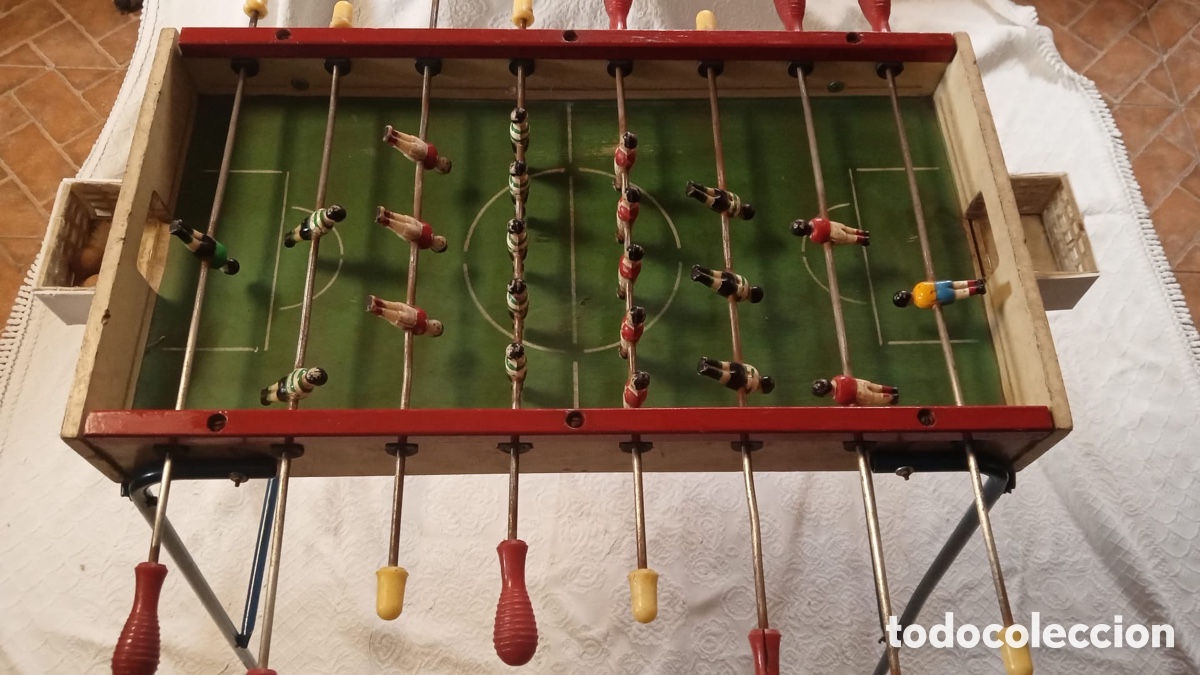 Vintage: Mesa de matrecos vintage d&eacute;cada de 70