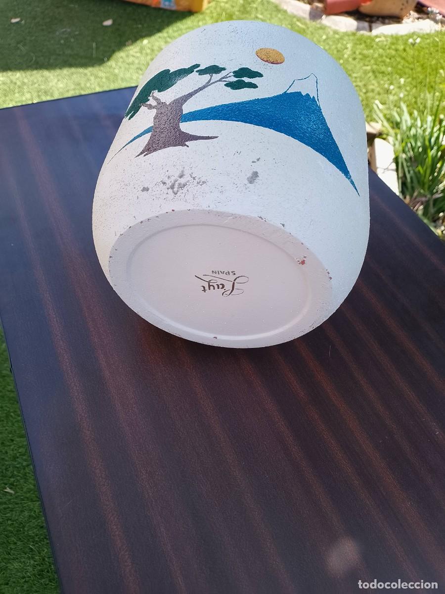 Vintage: Macetero vintage pintado a mano Layt Spain