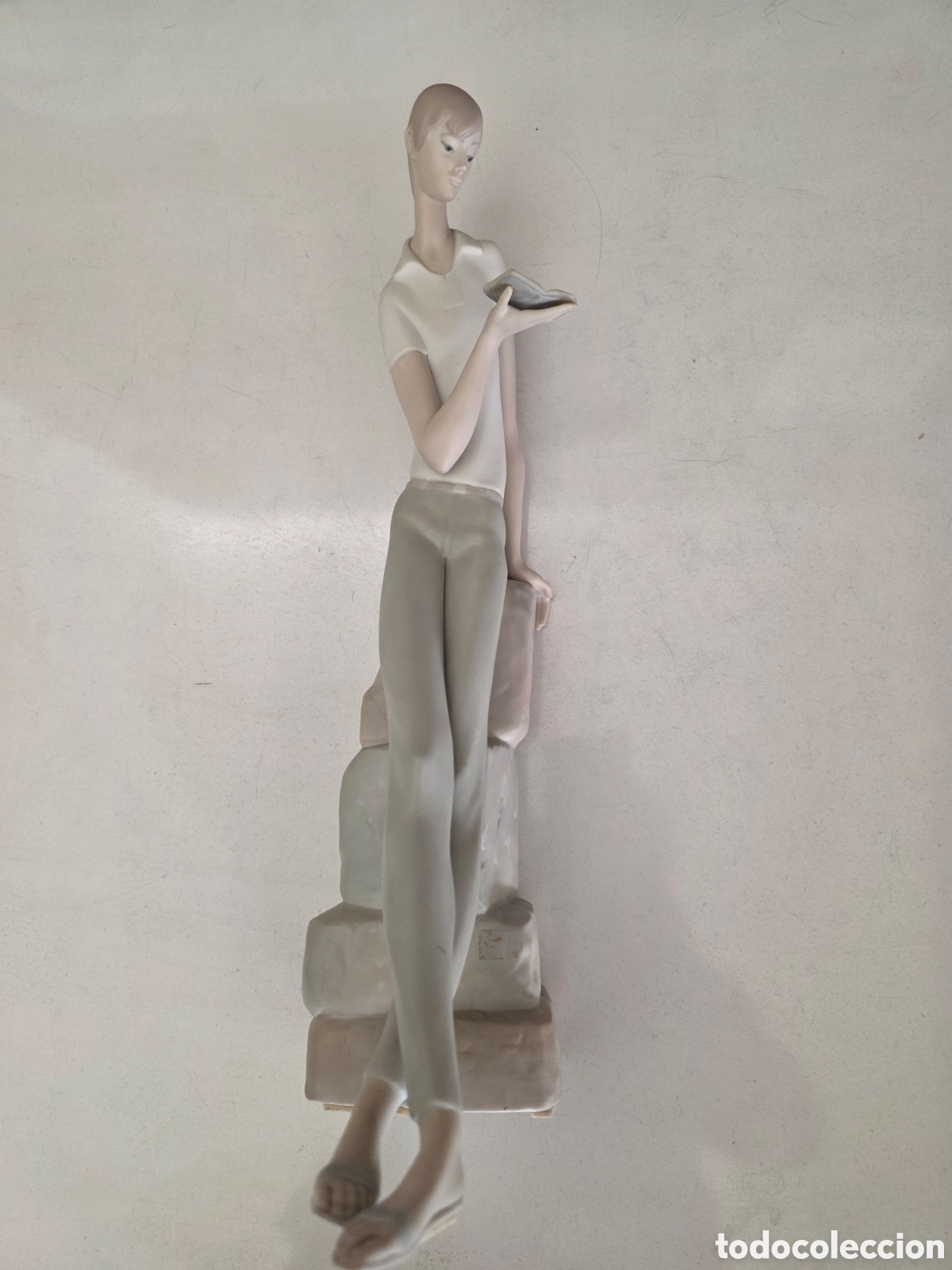 Vintage: FIGURA LLADRO JOVEN LEYENDO LIBRO