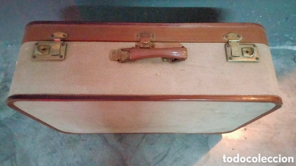 Vintage: Maleta antigua. Vintage. Los cierres funcionan