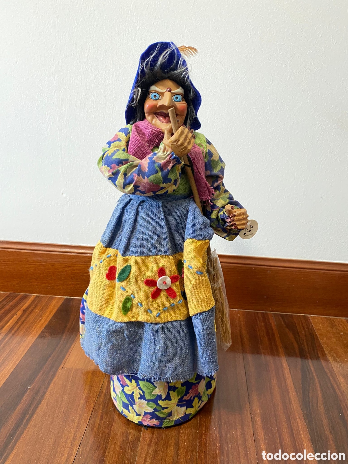 Vintage: Figura Bruja Buena Suerte - Foto 1
