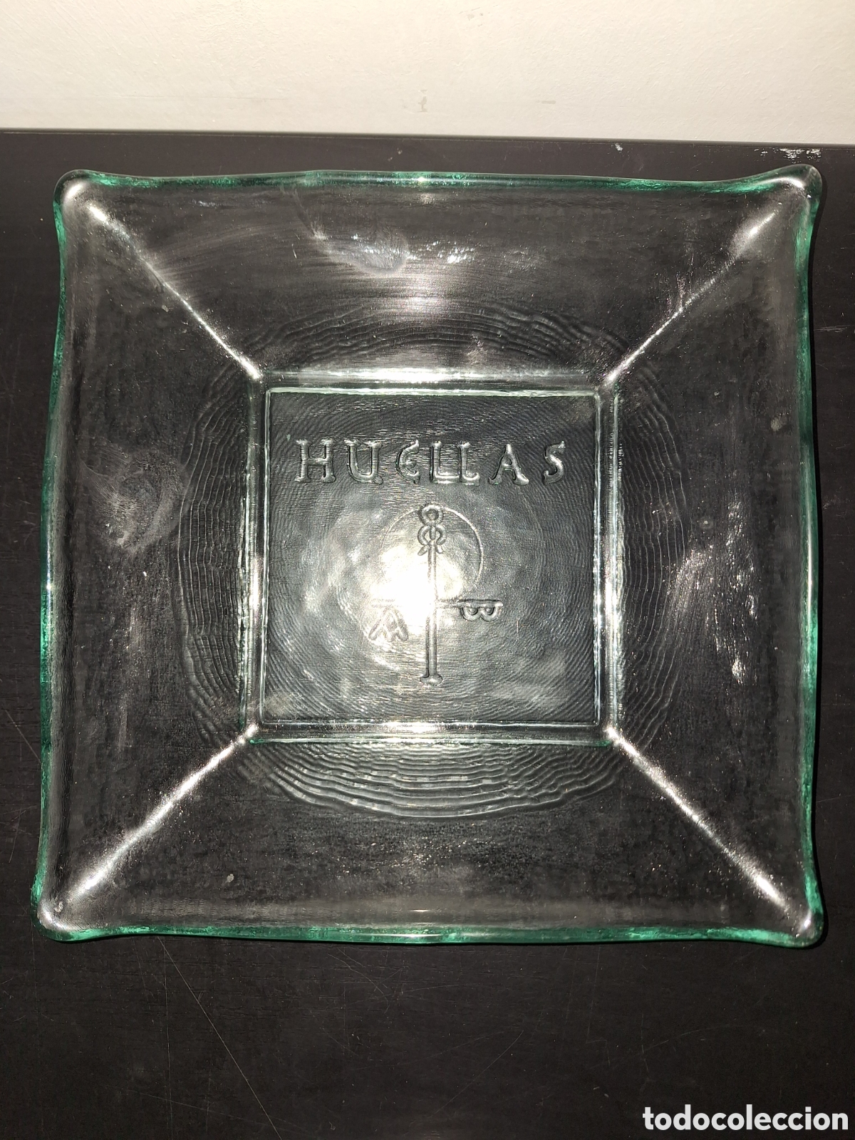 Vintage: Plato decorativo huellas