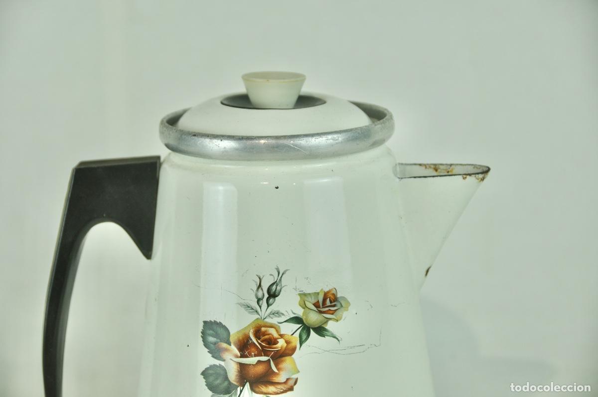 Vintage: Cafetera con dibujos de rosas - Foto 2