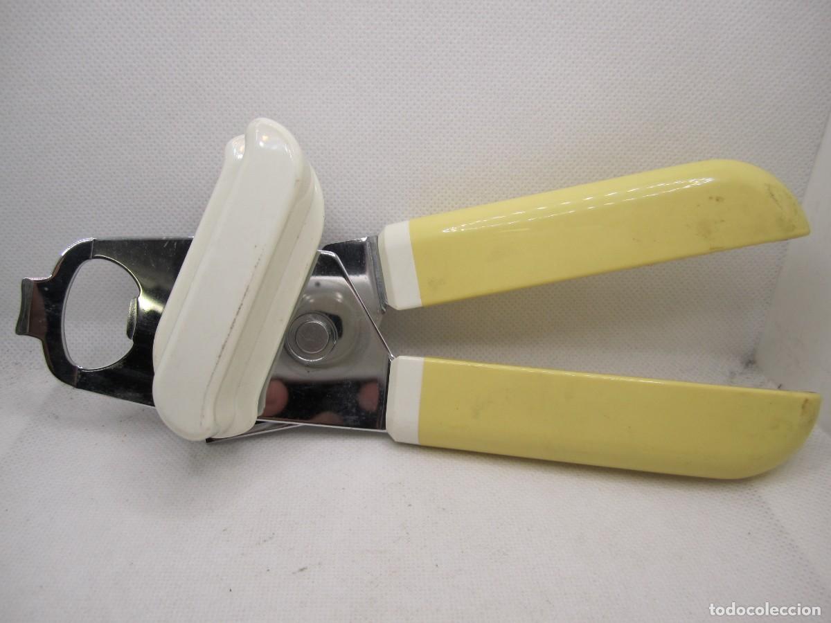 Vintage: abrelatas vintage amarillo