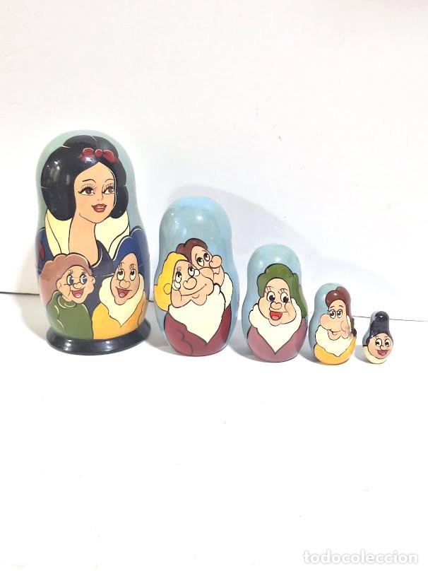 Vintage: Antigua Matrioska de Blancanieves 5 piezas madera