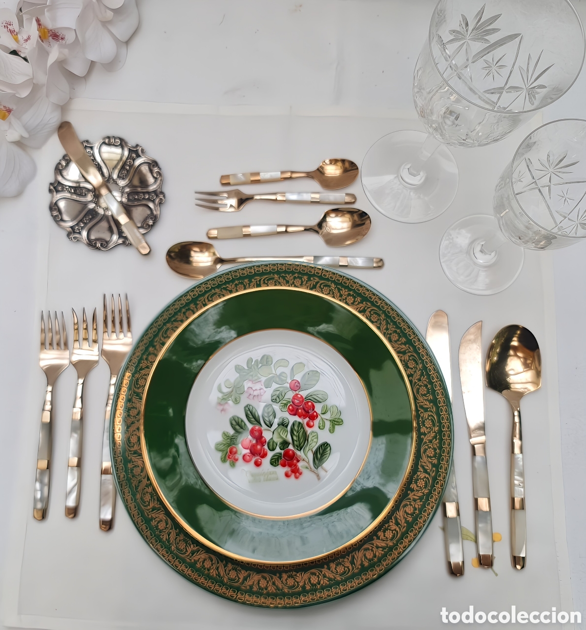 Vintage: Cuberter&iacute;a dorada 142 piezas (12 personas) con estuche &ndash; mangos de madreperla vintage