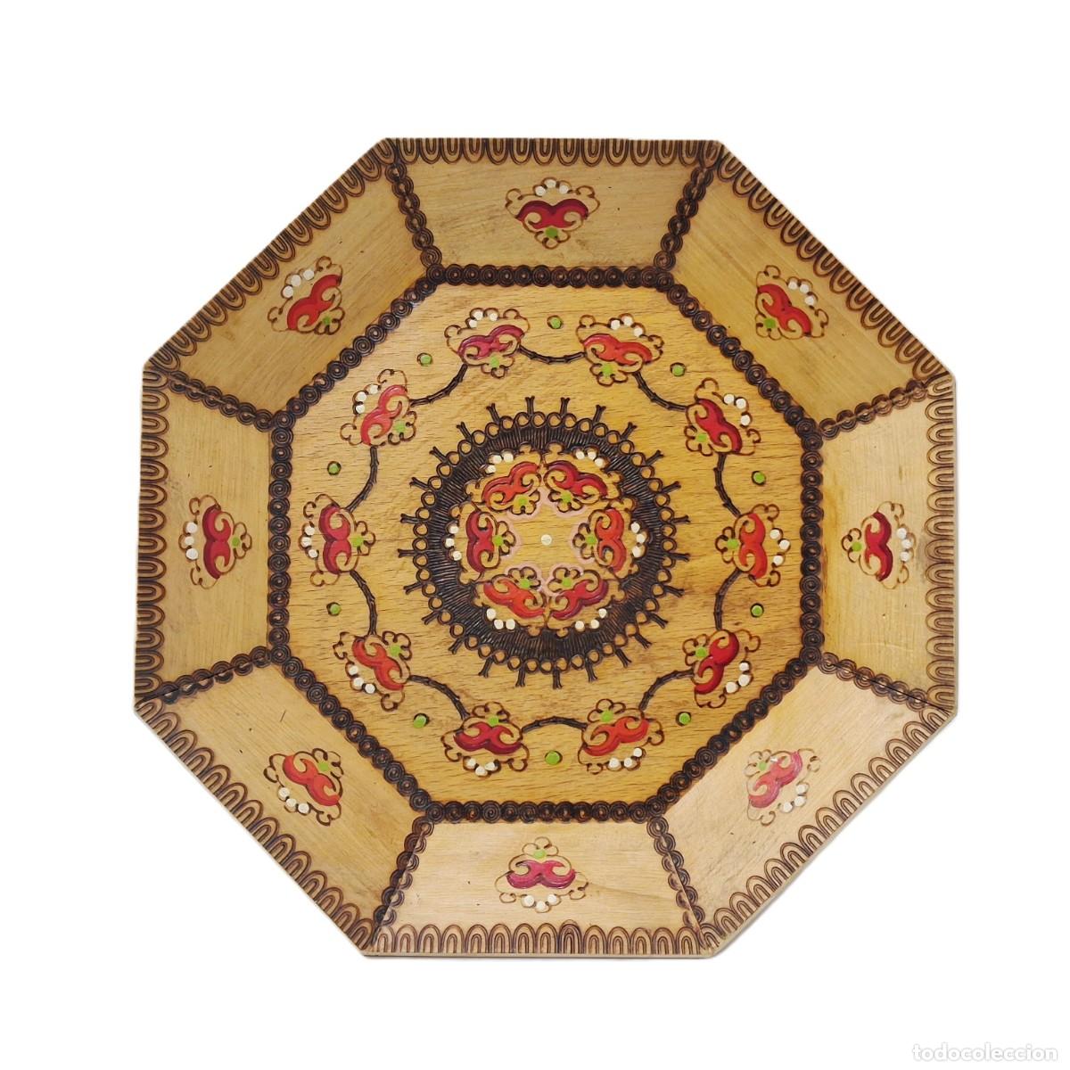 Vintage: Plato octogonal de madera pintado a mano &ndash; Arte popular balc&aacute;nico &ndash; Vintage &ndash; 30 cm