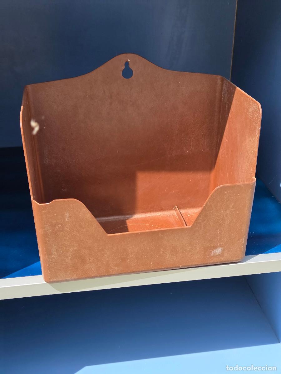 Vintage: cajon de acrilico para jaulas
