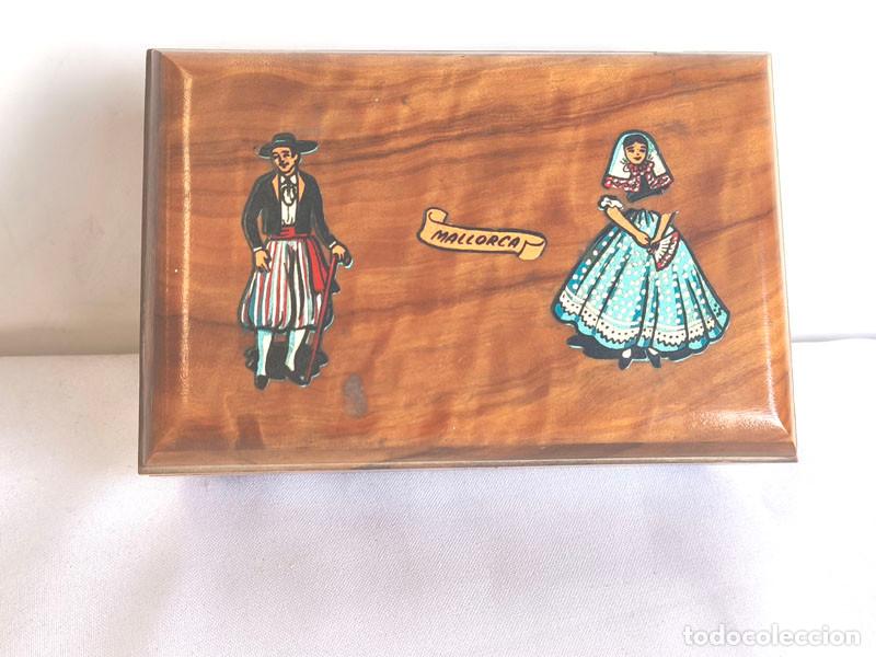 Vintage: CJA PEQUE&Ntilde;A DE MADERA GUARDA OBJETOS PEQUE&Ntilde;OS - Foto 2
