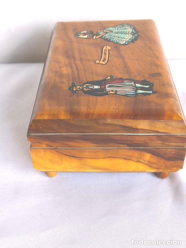 Vintage: CJA PEQUE&Ntilde;A DE MADERA GUARDA OBJETOS PEQUE&Ntilde;OS - Foto 4
