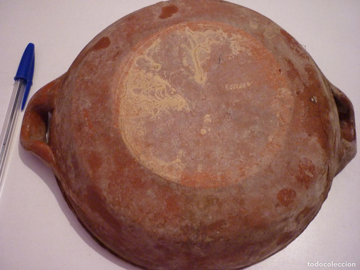 Vintage: CAZUELA CON ASAS DE BARRO COMARCA GUADIX (necesita limpieza)