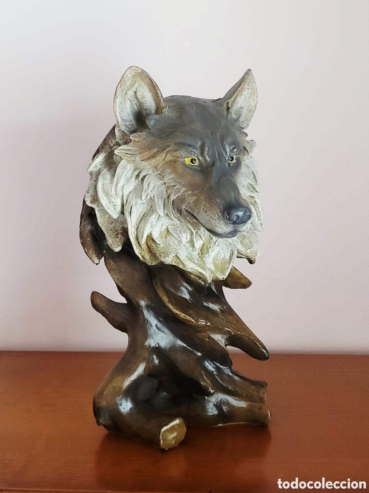 Vintage: Figura decorativa con cabeza de lobo