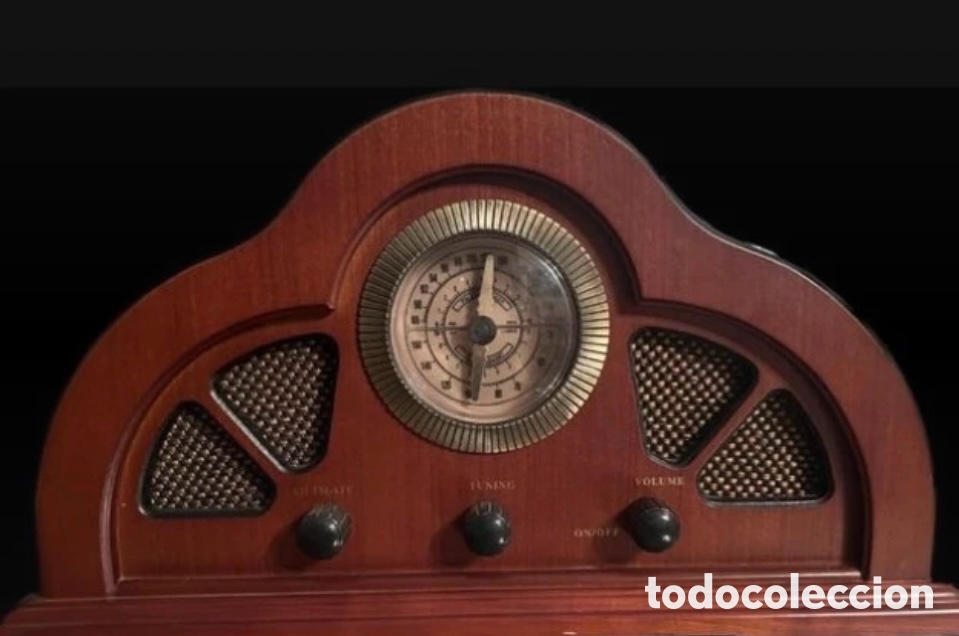 Vintage: Radio marr&oacute;n vintage