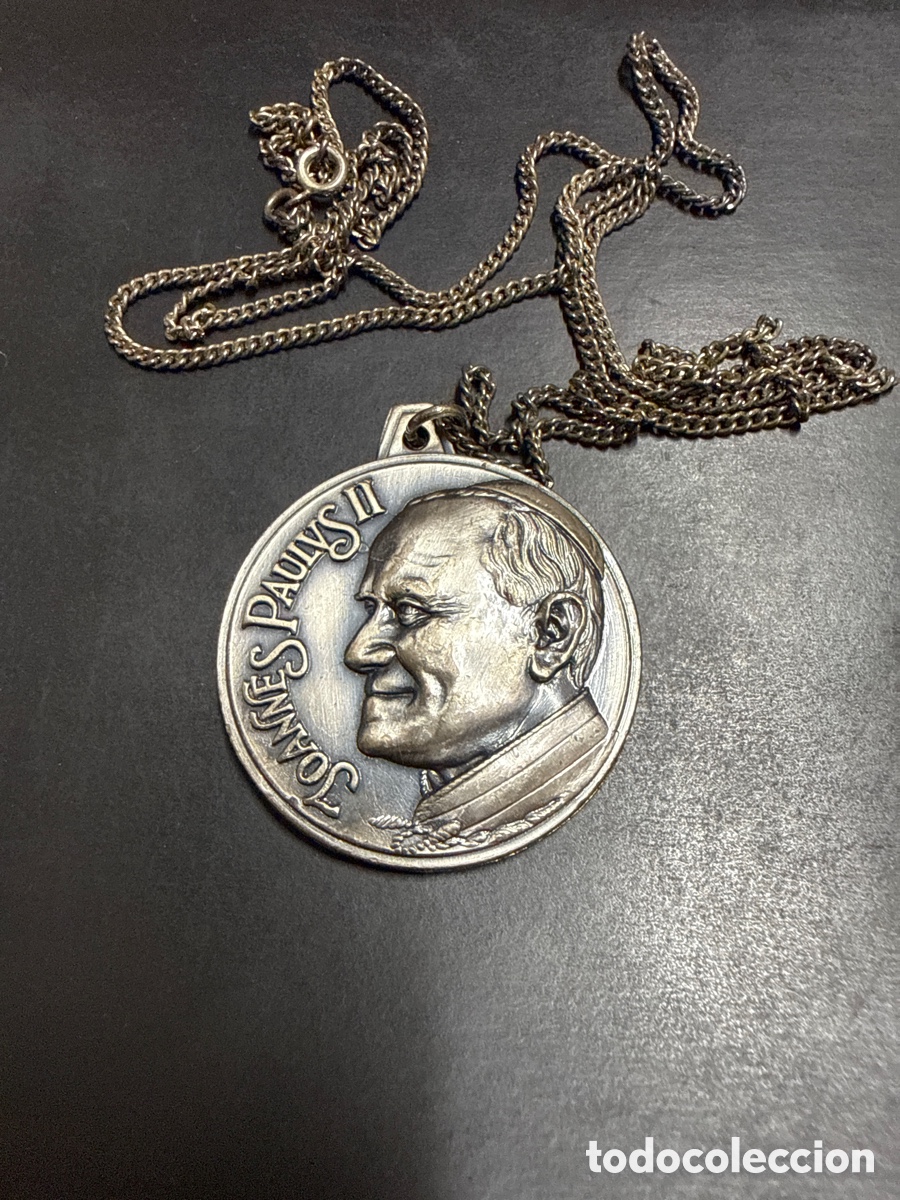 Vintage: Medalla Conmemorativa Zaragoza 1979 &ndash; Juan Pablo II &ndash; Congreso Mariano Internacional &ndash; Con Cadena.