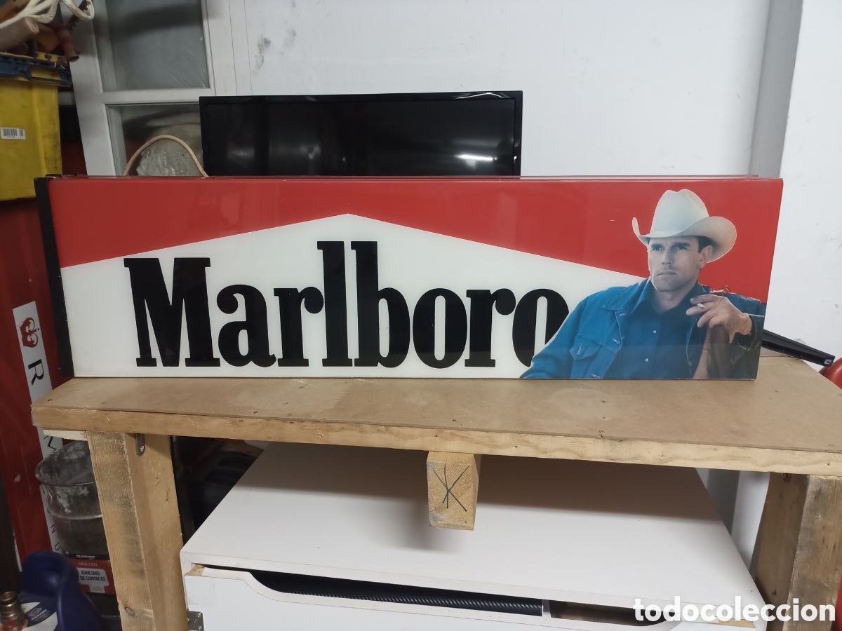 Vintage: Luminoso Vintage Marlboro