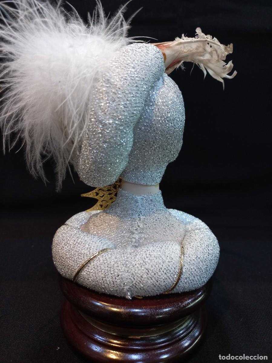 Vintage: BUSTO &uml;MAR&Iacute;N&uml; BELDAD PLATEADO peana madera - Foto 4