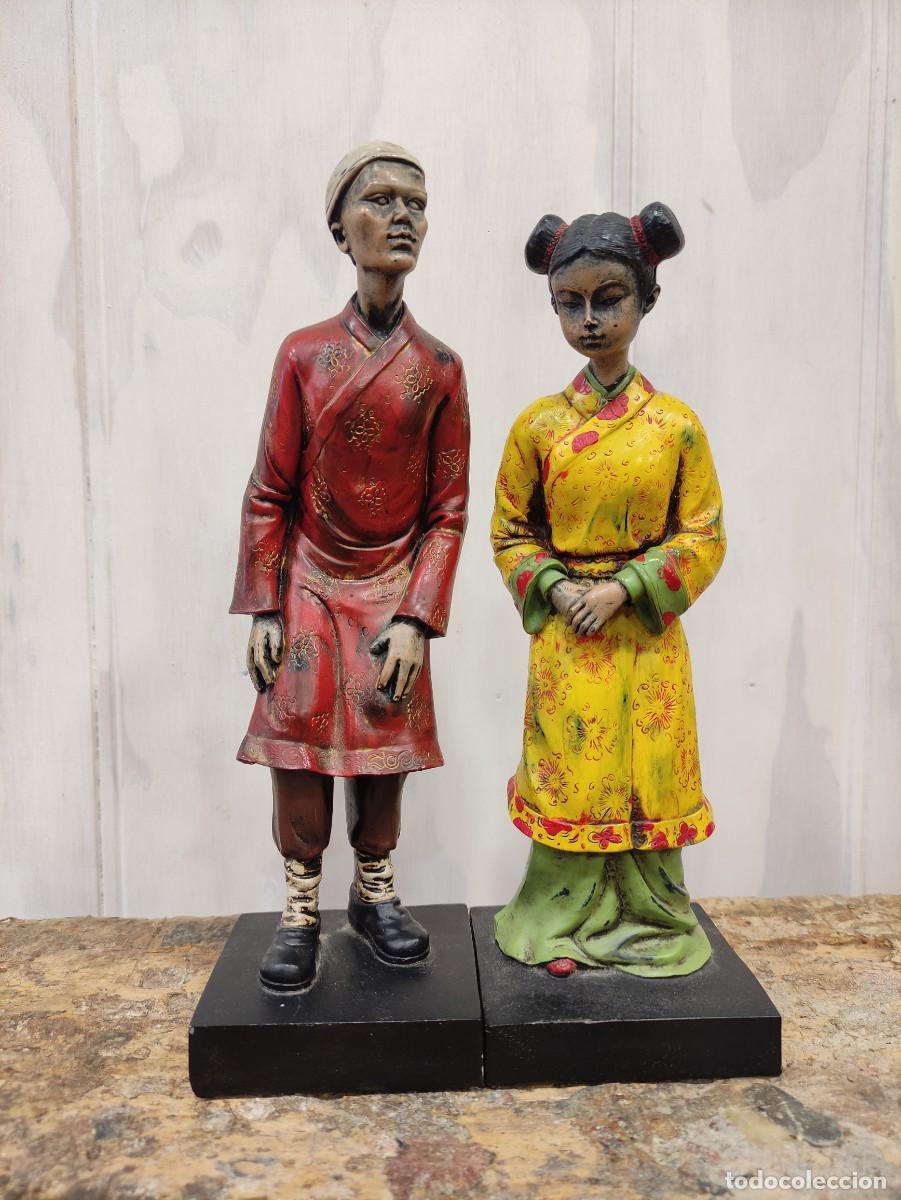 Vintage: Pareja figuras chinas en resina