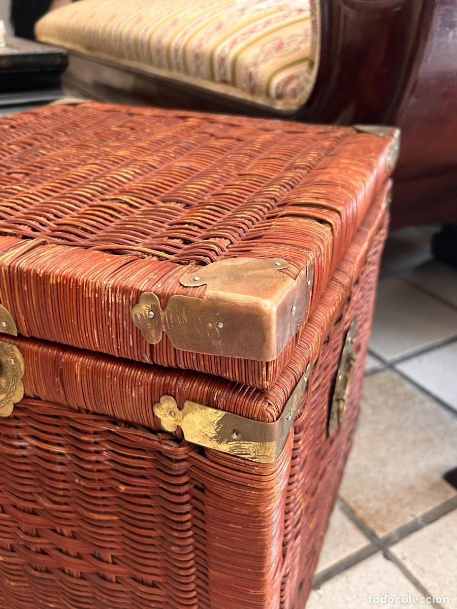 Vintage: Cofre ba&uacute;l de rat&aacute;n. - Foto 4