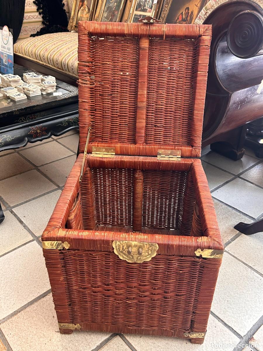 Vintage: Cofre ba&uacute;l de rat&aacute;n. - Foto 7