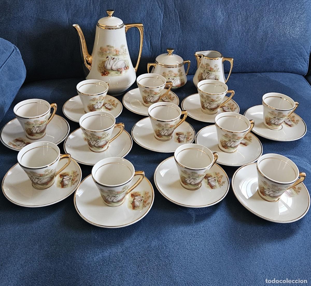 Vintage: Antiguo Juego Caf&eacute; Nuevo Y Completo De 12 Servicios, Decorado Con Una Pareja De Cisnes.
