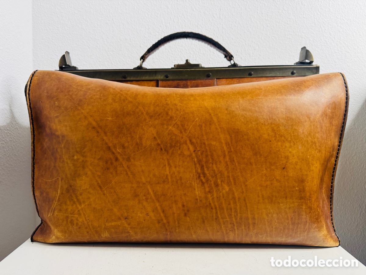 Vintage: LEATHER DOCTOR'S EXAMINATION HOUSE CALL BAG C.1930-1940
