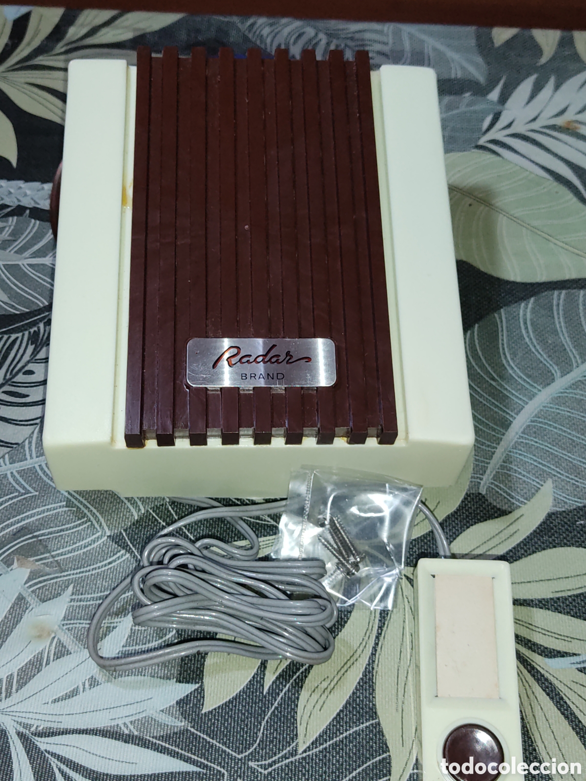 Vintage: Timbre de llamada recepci&oacute;n original Vintage,con pulsador,mantenimiento de pilas gordas.*2*