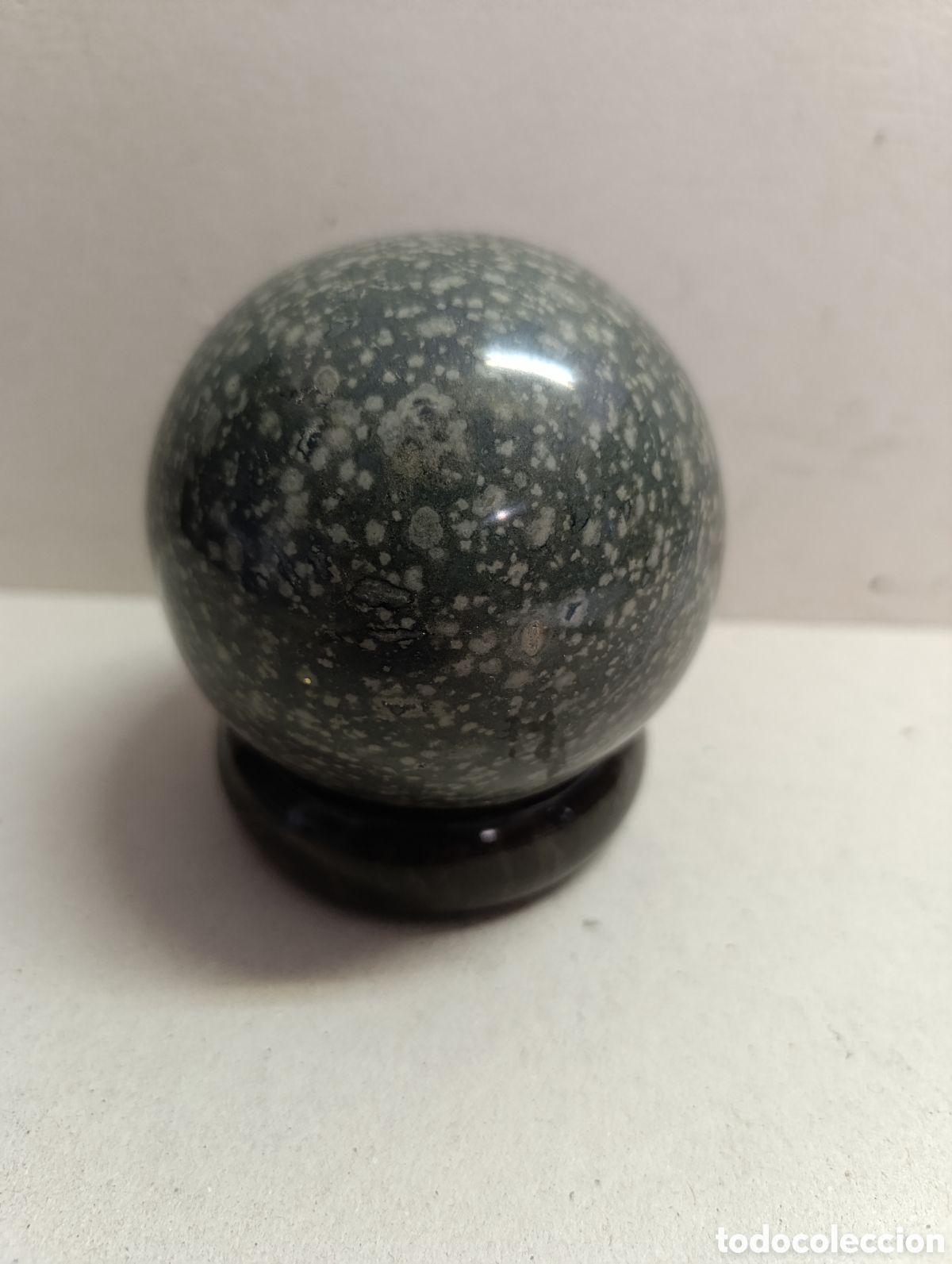 Vintage: BOLA DE PIEDRA DURA. 9 CM.