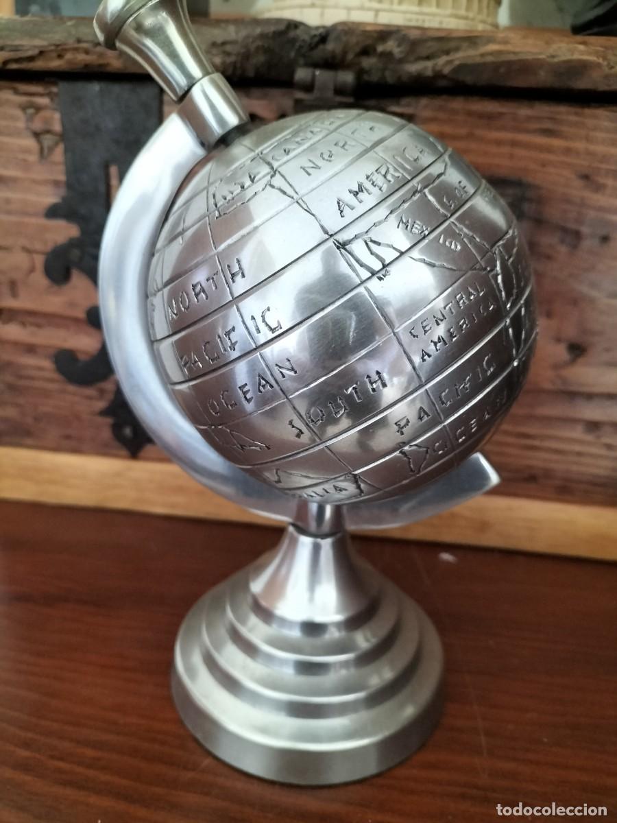 Vintage: Globo terr&aacute;queo giratorio en aluminio. - Foto 2