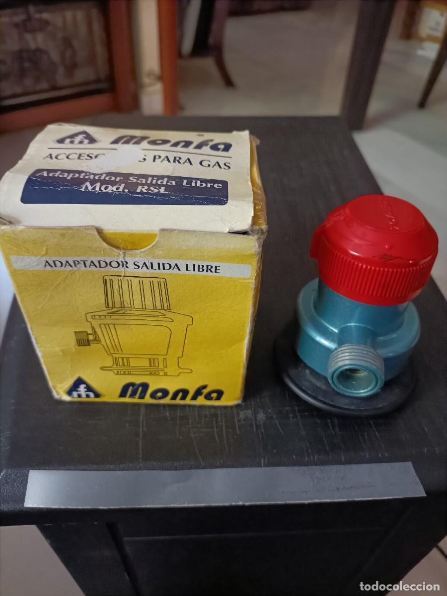 Vintage: ADAPTADOR PARA BOTELLA DE BUTANO EN EXTERIOR SALIDA LIBRE MONFA, MODELO RSL.