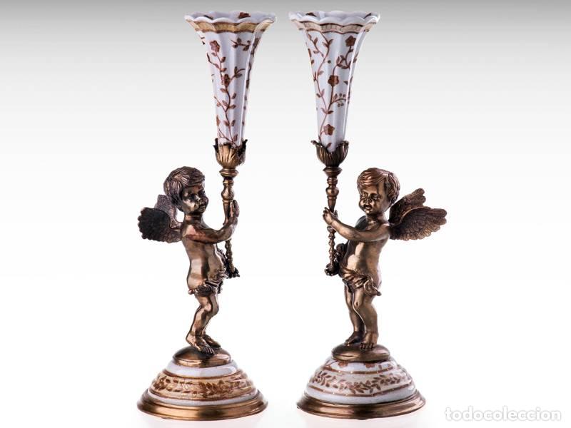 Vintage: Juego de dos candelabros de porcelana y bronce - Art D&eacute;co (1428)