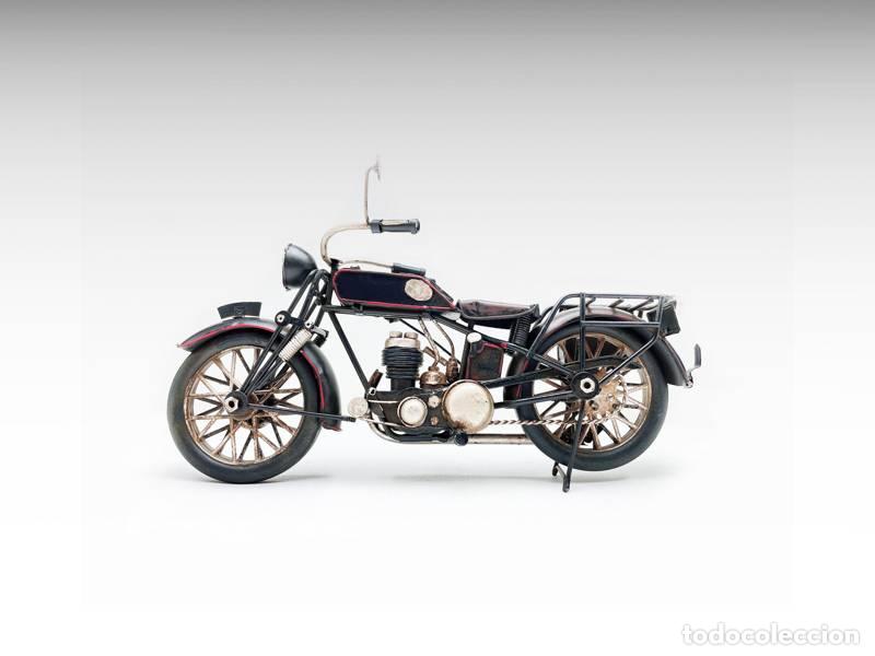 Vintage: Modelo de metal - Motocicleta antigua (1388)