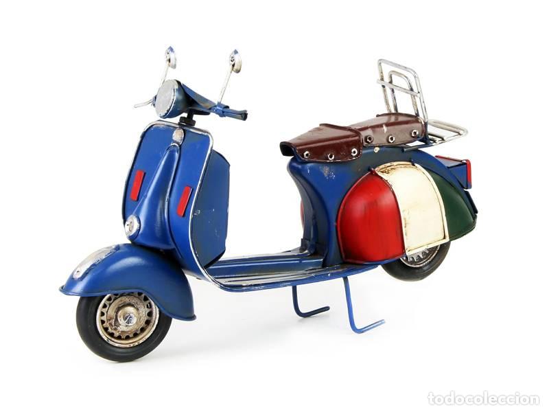 Vintage: Modelo de metal - Scooter Vespa vintage (modelo hecho a mano) (1310)