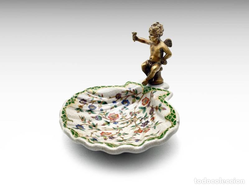 Vintage: Jabonera de porcelana y bronce con forma de concha - Art Nouveau (1412)