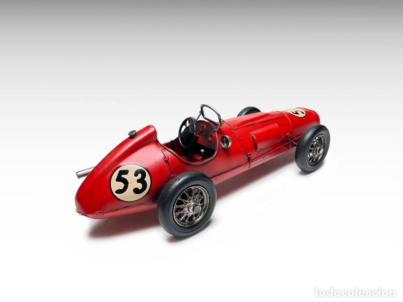 Vintage: Maqueta met&aacute;lica - Coche de carreras de F&oacute;rmula 1 cl&aacute;sico (1379)