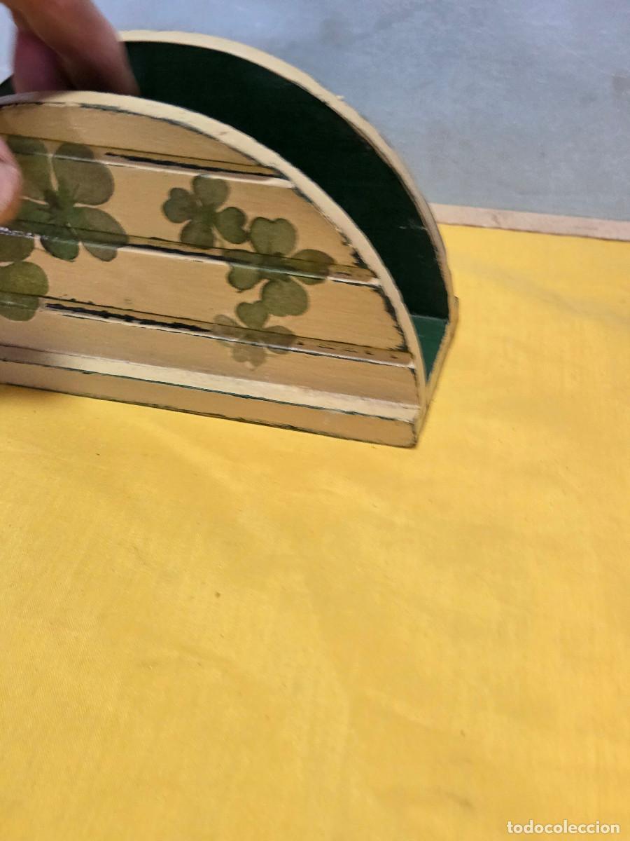 Vintage: serilletero de madera gastos de envio 5&euro;
