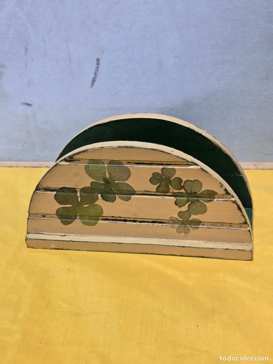 Vintage: serilletero de madera gastos de envio 5&euro; - Foto 2