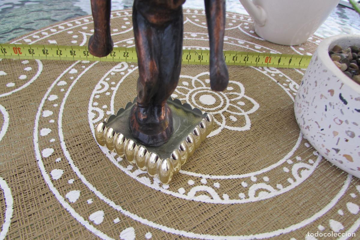 Vintage: Escultura de Pelotari.. - Foto 3
