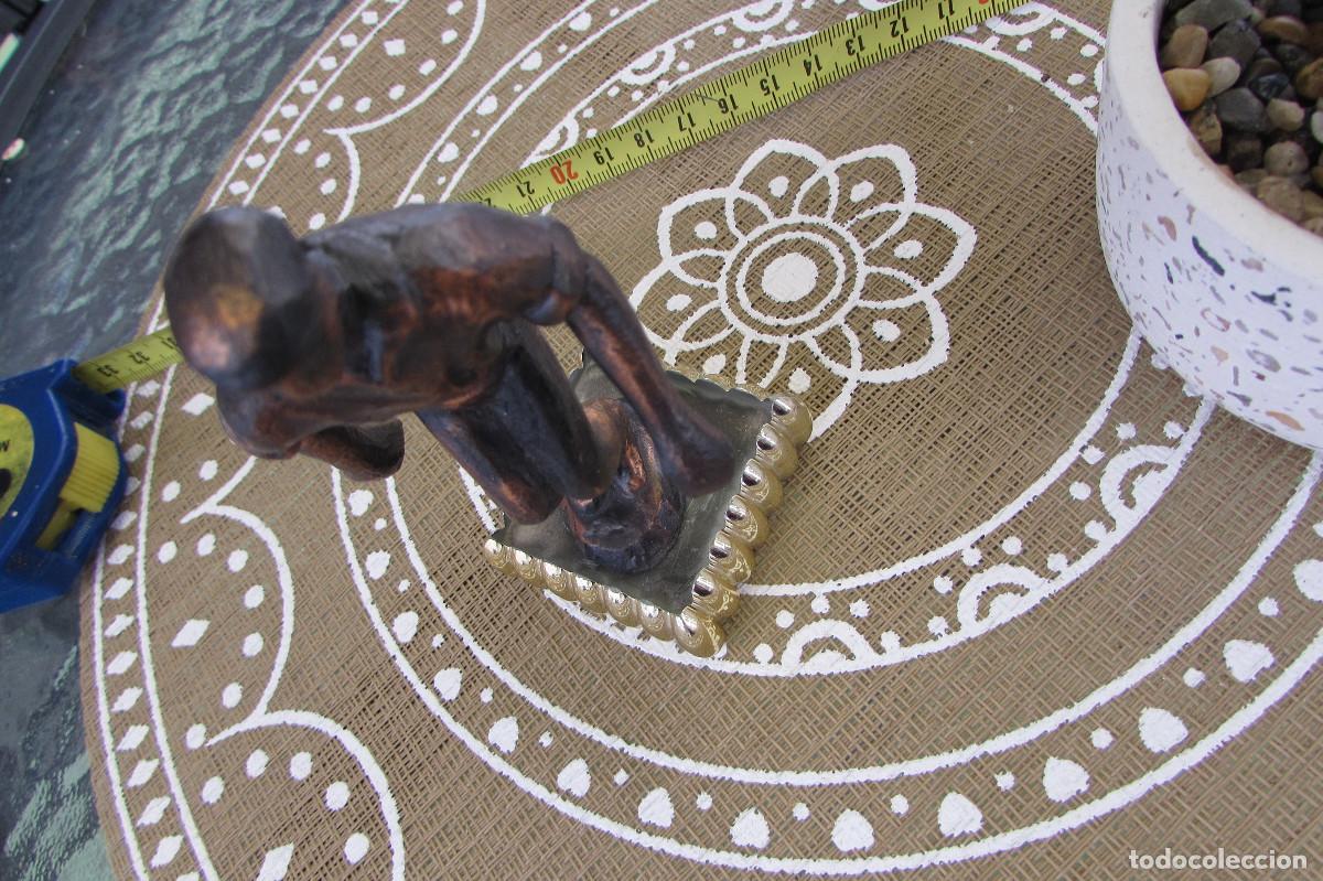 Vintage: Escultura de Pelotari.. - Foto 4