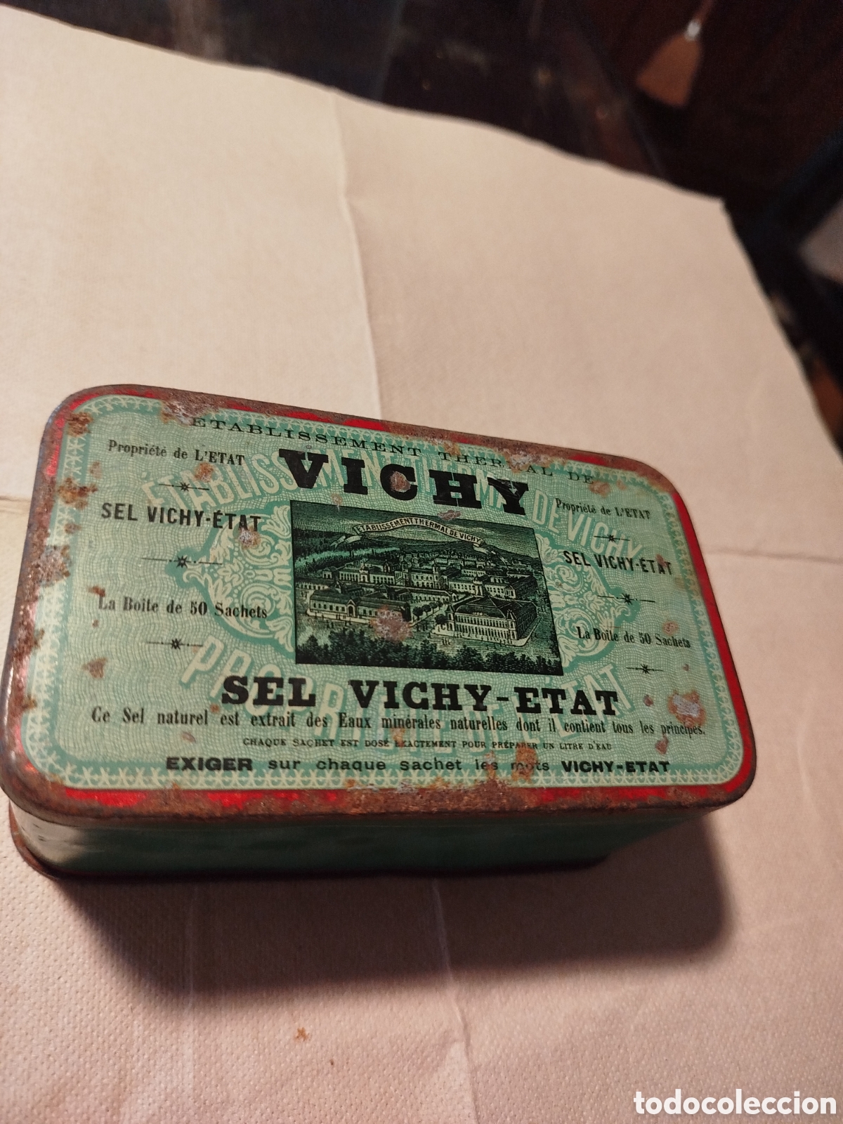Vintage: VICHY Caja de aluminio