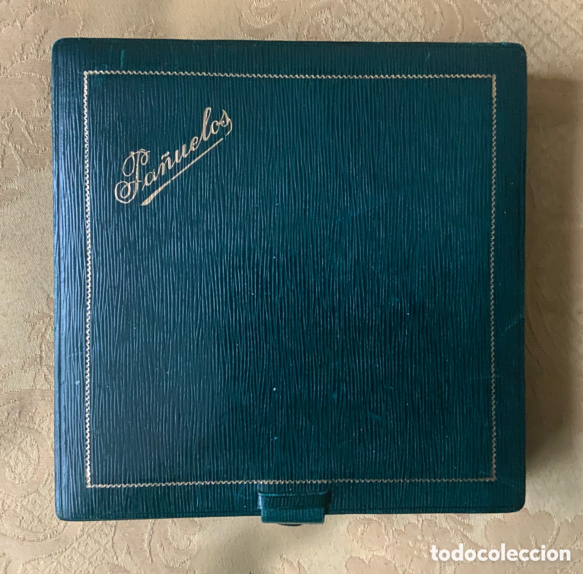 Vintage: ANTIGUA CAJA DE PIEL PARA PA&Ntilde;UELOS