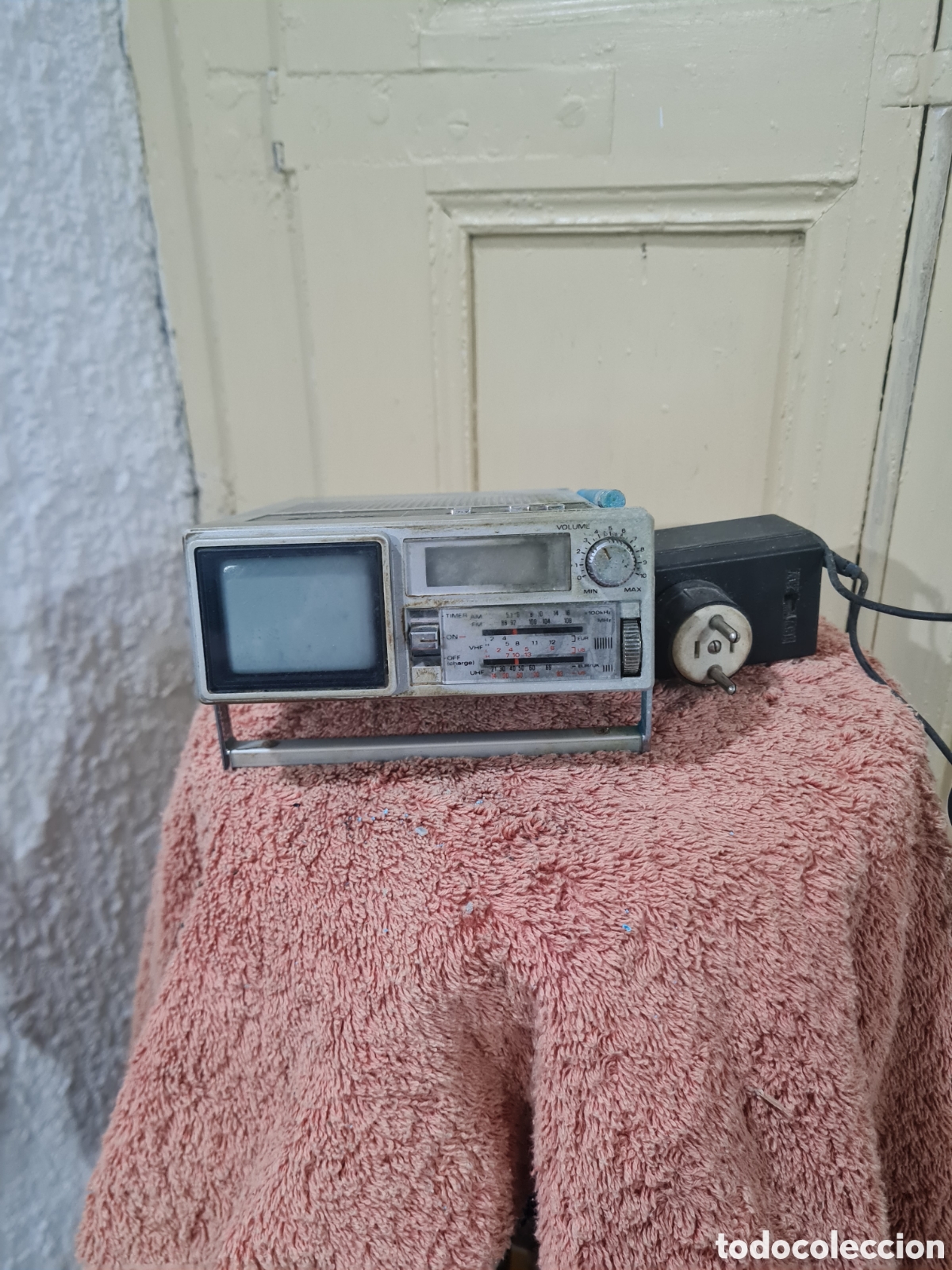 Vintage: Radio tv SANYO MODEL NO.TPM2170