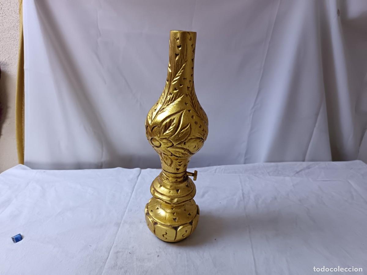 Vintage: Extra&ntilde;o quinqu&eacute; o similar, de madera, pintado en dorado